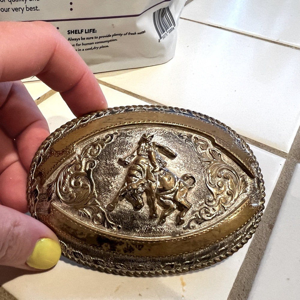 El Arturo Crumrine Vintage belt buckle